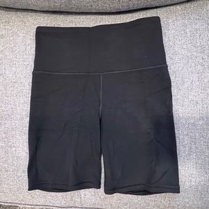 Athleta ultra high rise 7”Inch Bike Shorts- black, small EUC